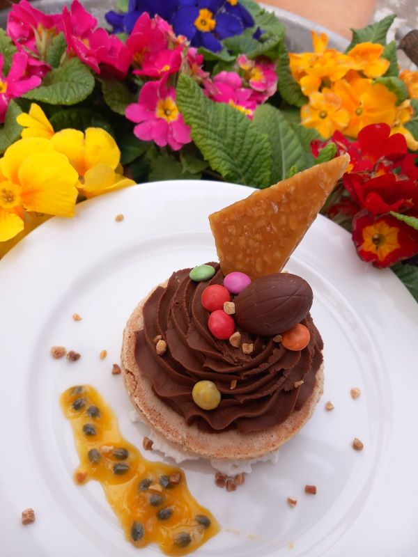 Dessert de paques de l'auberge de saint pantaléon les vignes